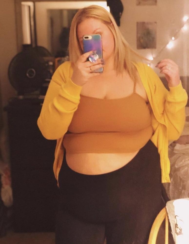25P Girls I Would Blast Huge Loads Inside BBW Pawg Belly Hang #2