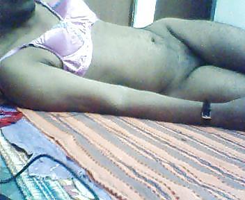 5P Pussy show during chat with friends