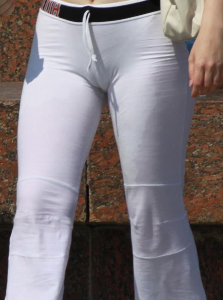 25P Camel Toe 26