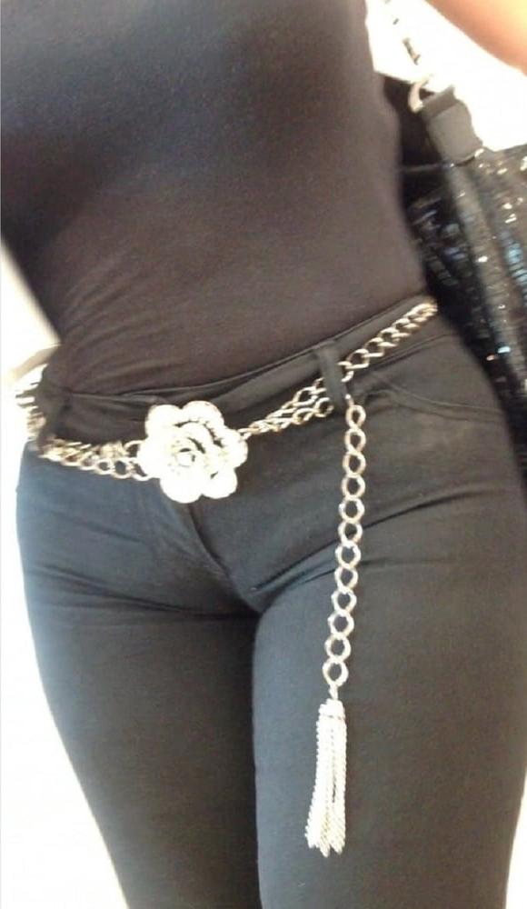 25P Camel Toe 26