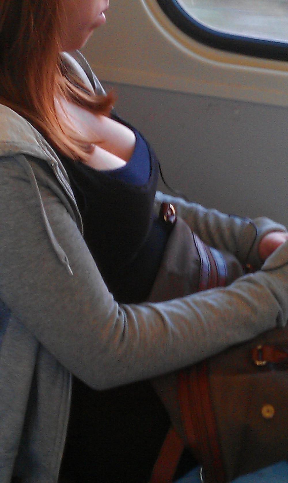 4P GIRLS on Berlin streets voyeur pix s-bahn chick's 