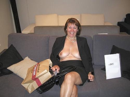 25P Show me your tits 119.