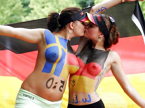 22P Nackte Tatsachen WM 2010 usw