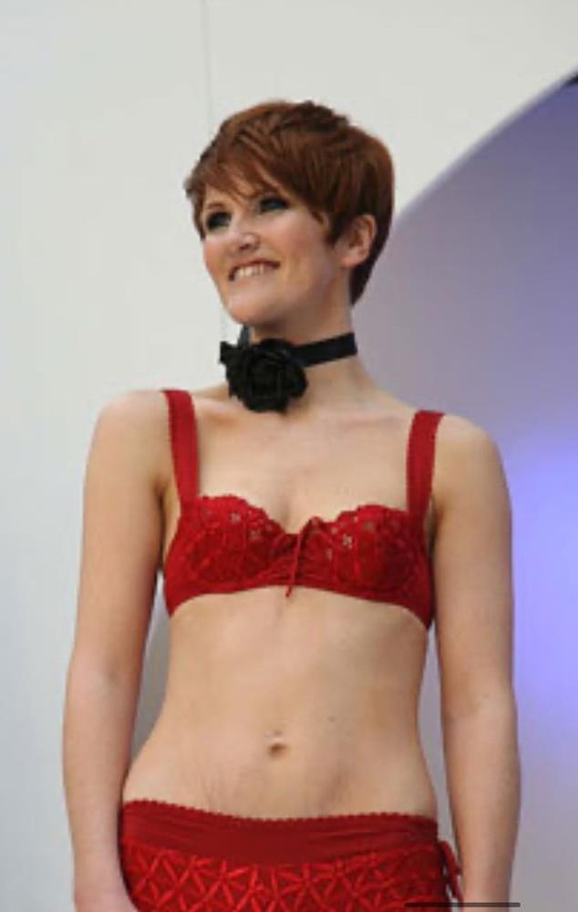 25P Jenny's Catwalk show