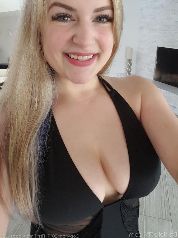 25P Sluts to Gang Bang Rough Vol #1 - Danielle Delaughney