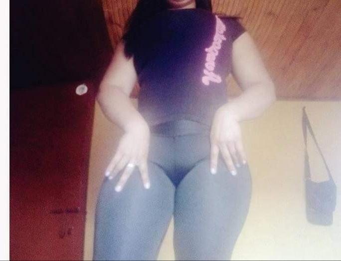 18P Camel toe