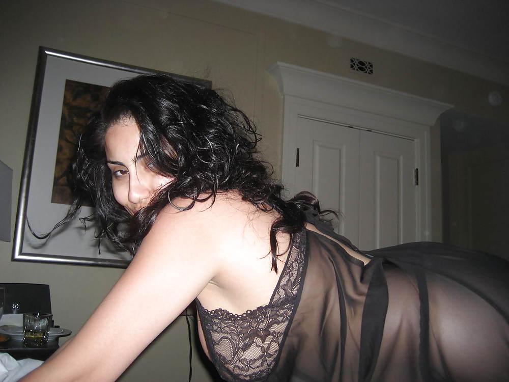 20P Sexy indian couple