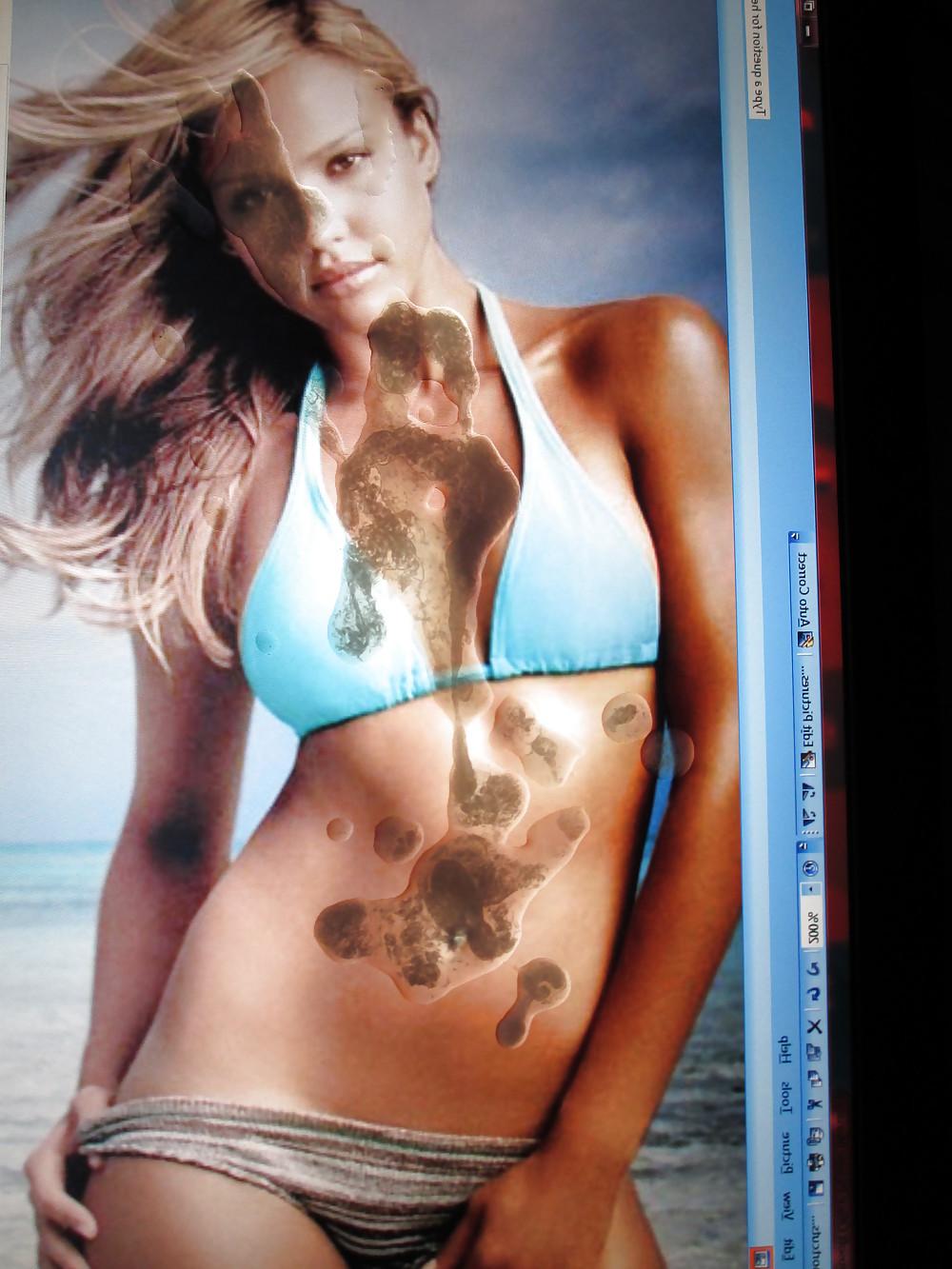 4P Cumshot over JESSICA ALBA