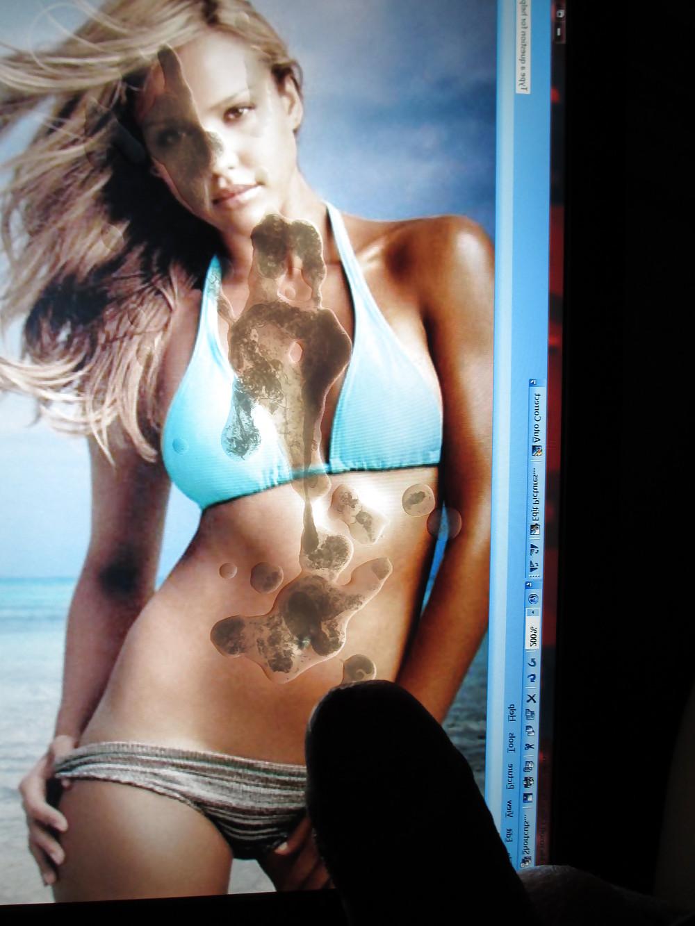 4P Cumshot over JESSICA ALBA