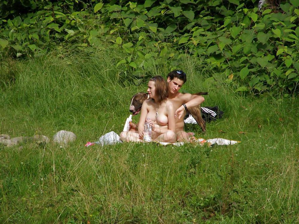 25P Dans le parc