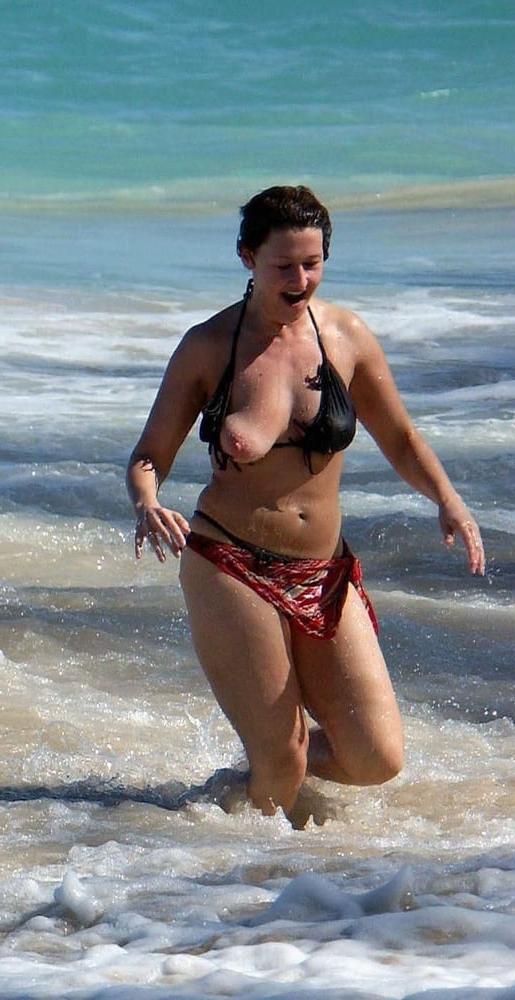 25P Show me your tits 113.
