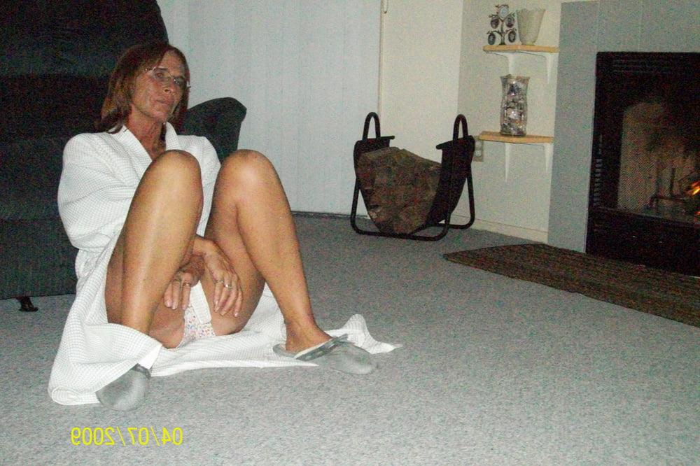 25P 3. Florida couple nude