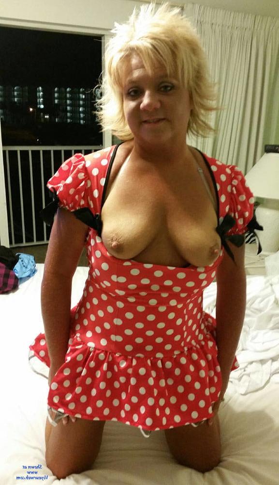 25P Show me your tits 115
