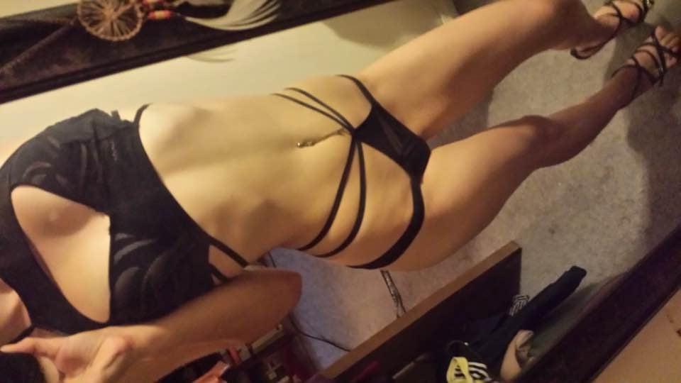 13P nikki.bbc.93 is her Kik go and trib and show appreciation