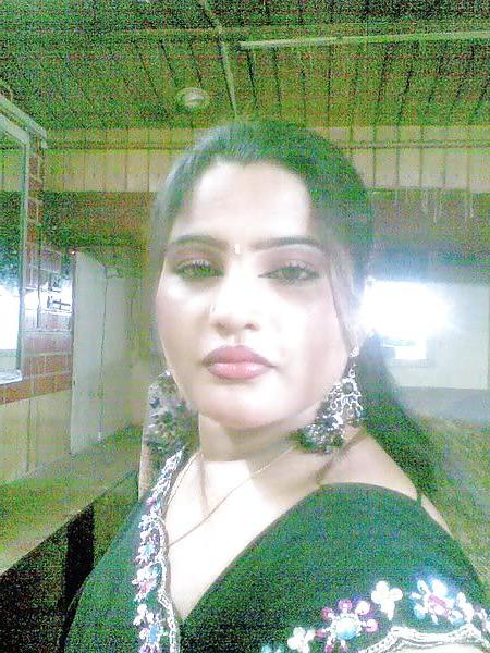 11P Indian hot and sexy housewife