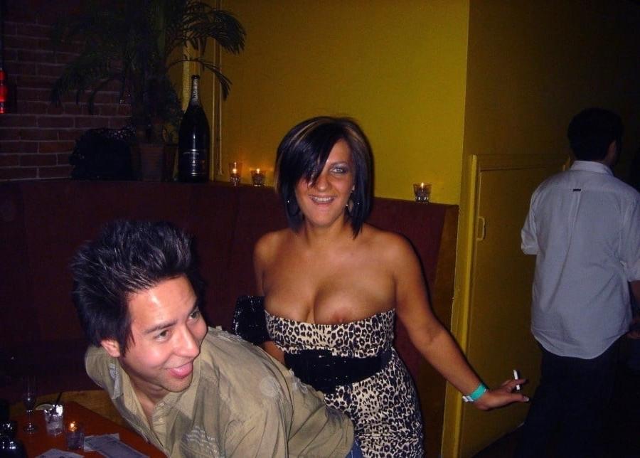 25P Show me your tits 105.