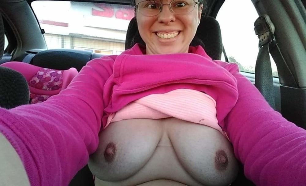 25P Show me your tits 105.