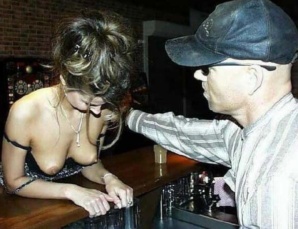 25P Show me your tits 107.