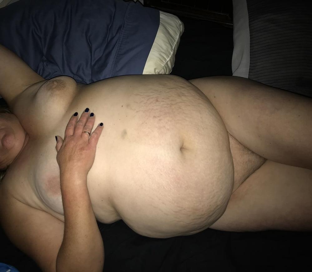 25P Belly full of Stretchmarks 44