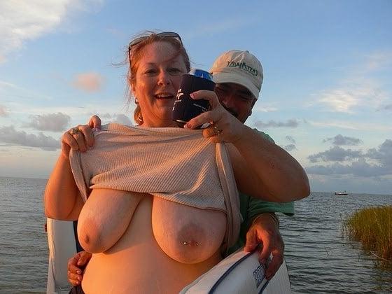 25P Show me your tits 102.