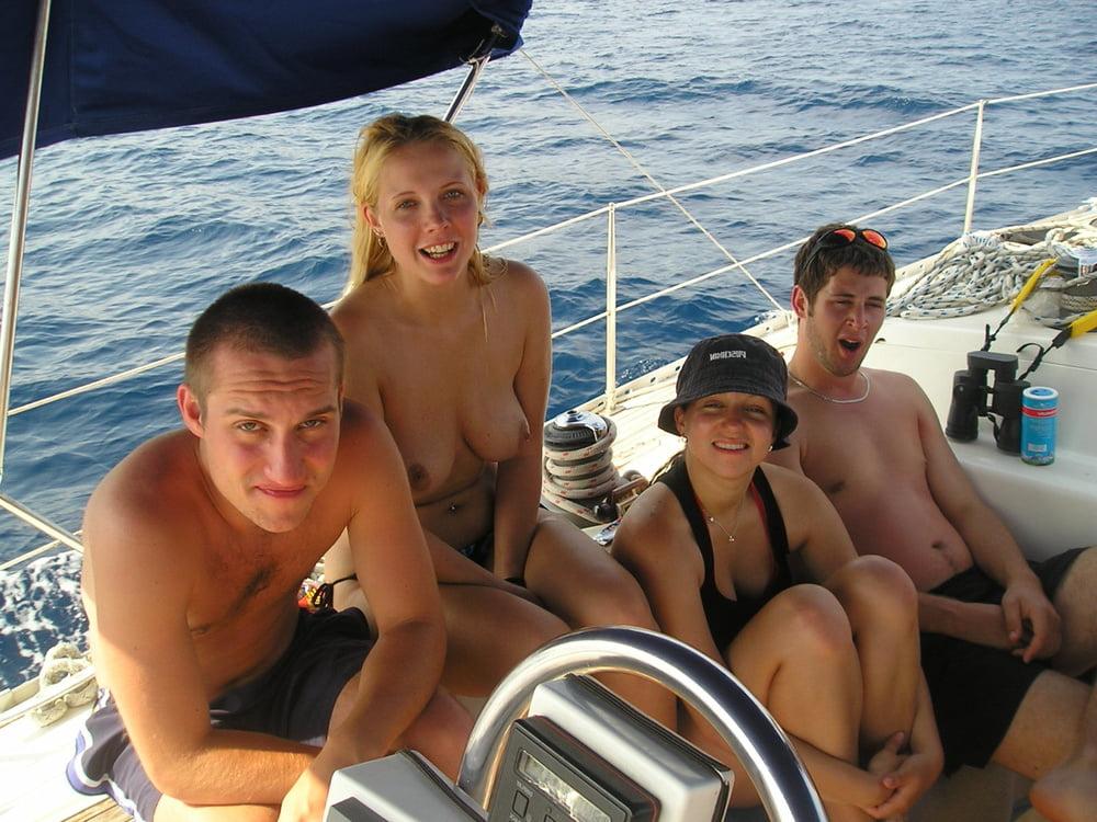 25P Show me your tits 092.