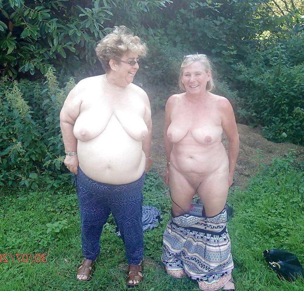 25P Show me your tits 100.