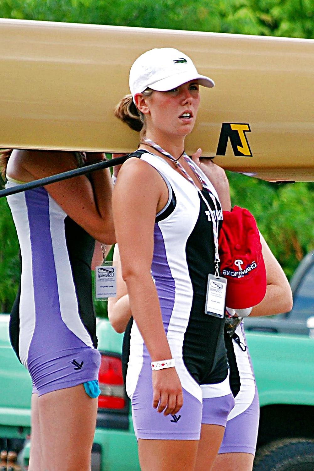 25P Athletic And Camel Toe Erotica 9 By twistedworlds