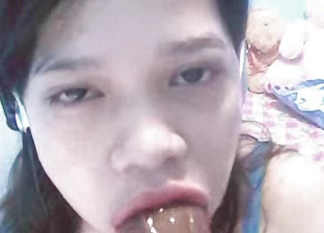 17P My best friend showing me how to suck!