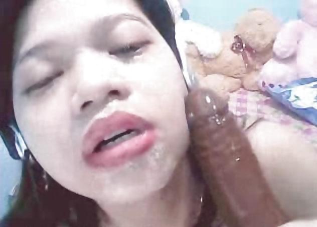 17P My best friend showing me how to suck!