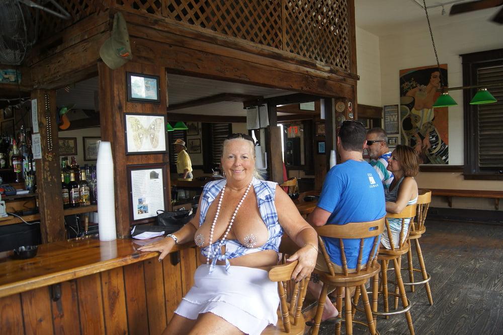25P Show me your tits 089.