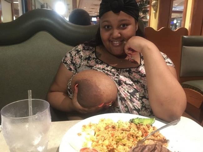25P Show me your tits 083.