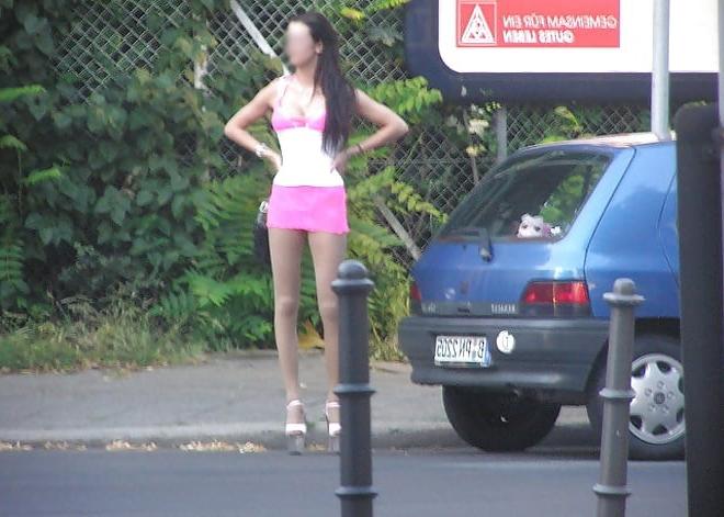 25P hooker