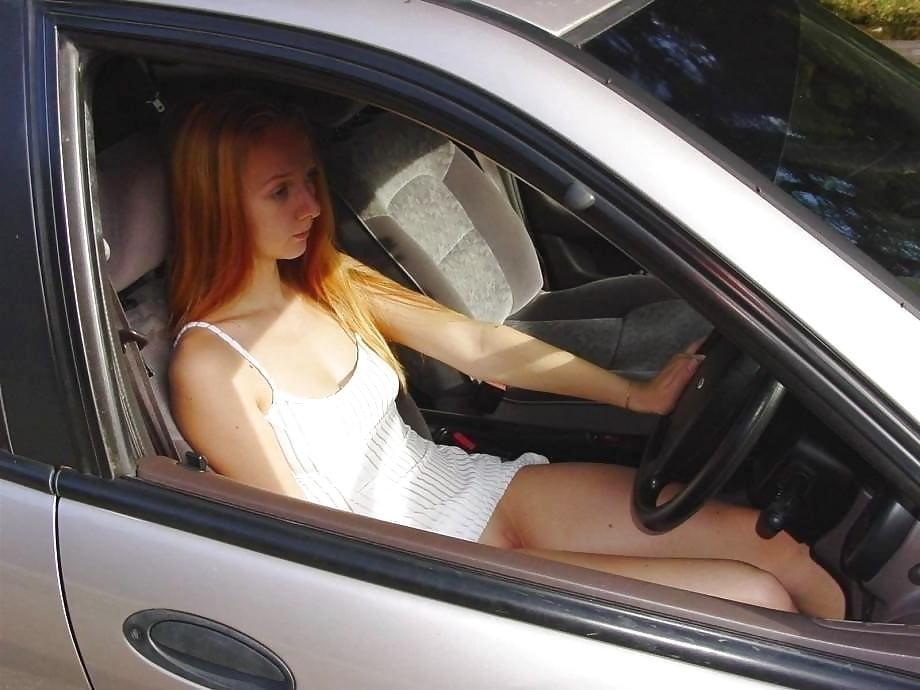 25P Car and sexi girls
