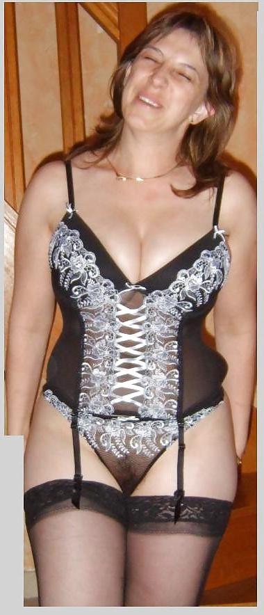 25P The good wife wears sexy lingerie