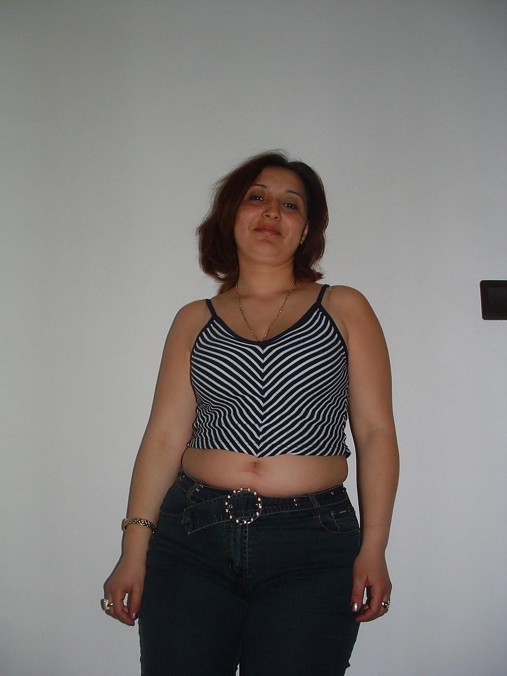 25P Hot & Sexy Sex Loving Mom
