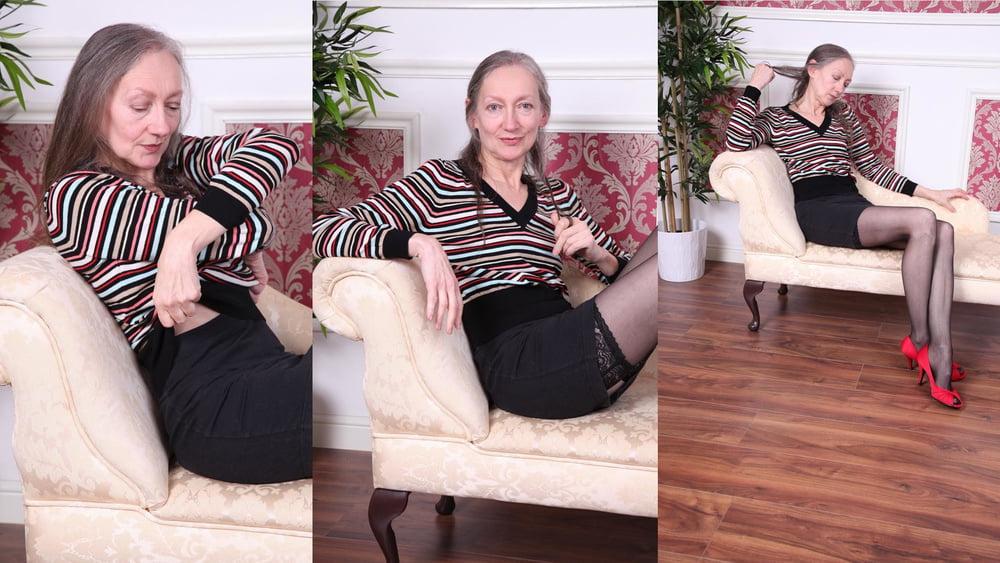 21P Skinny old Yvette Wallpaper 2may20