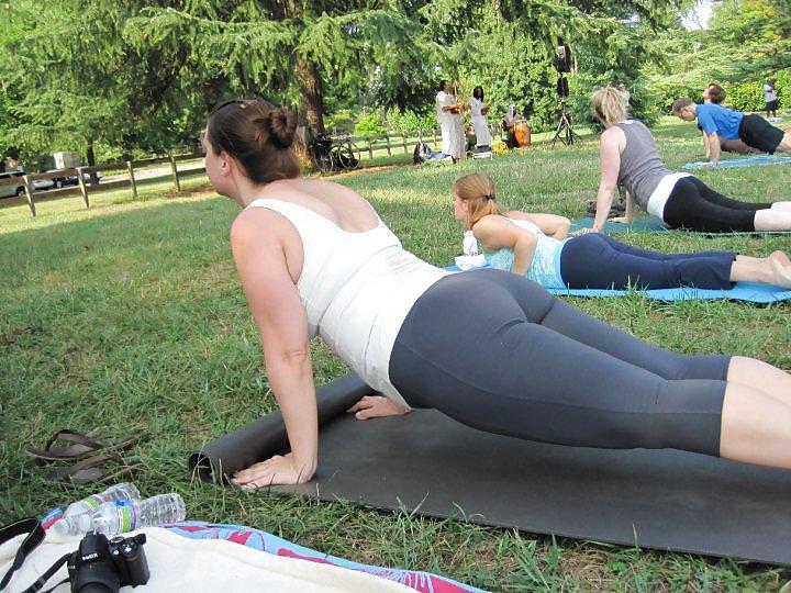 25P Yoga Pants 2012 new 75 real pics