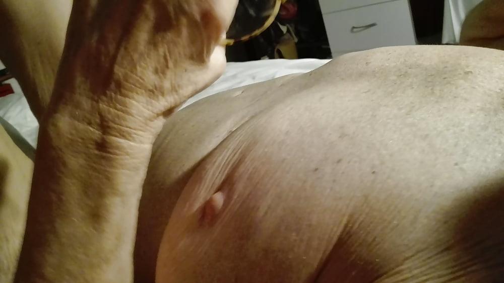 25P Belly's and boobs