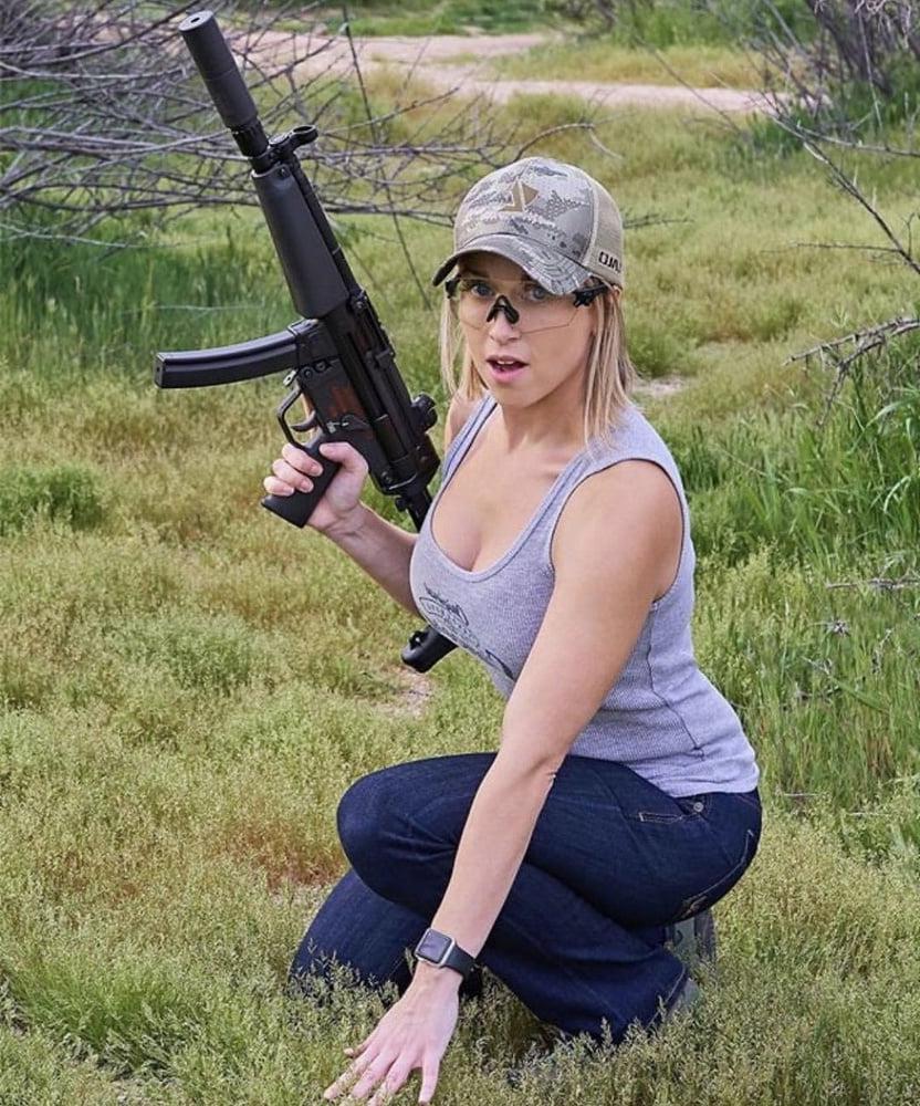 25P Best Damn Pics 32 - Country Girl Can Survive