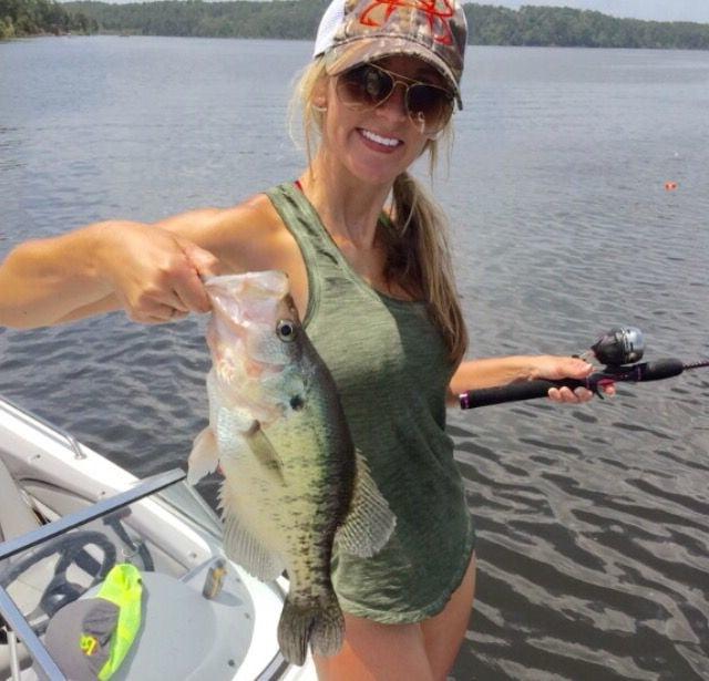 25P Best Damn Pics 32 - Country Girl Can Survive