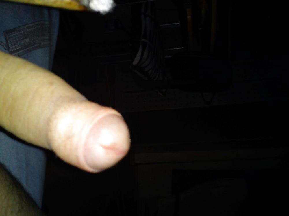 12P My penis ... how does he look ?