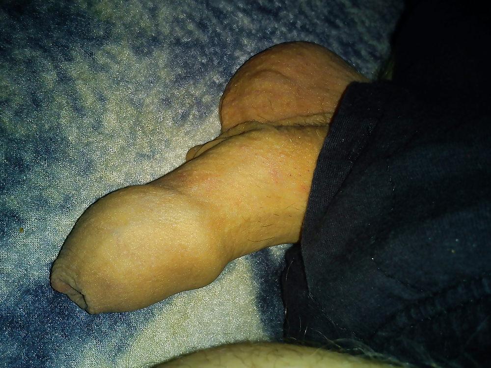 12P My penis ... how does he look ?