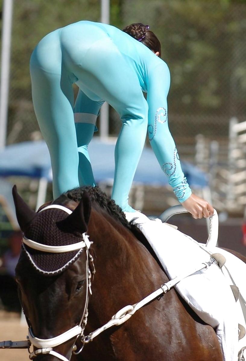 6P Cameltoes