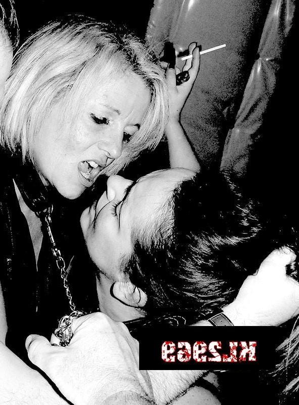 25P Greymiss29 wiyh couple