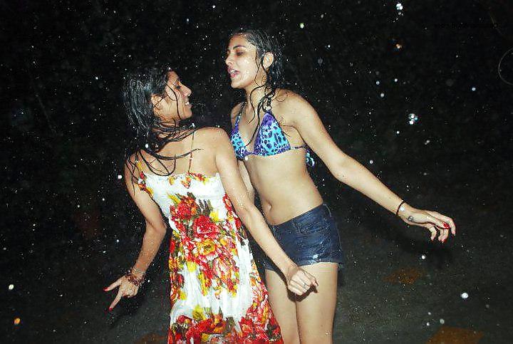 17P Indian Pool Party
