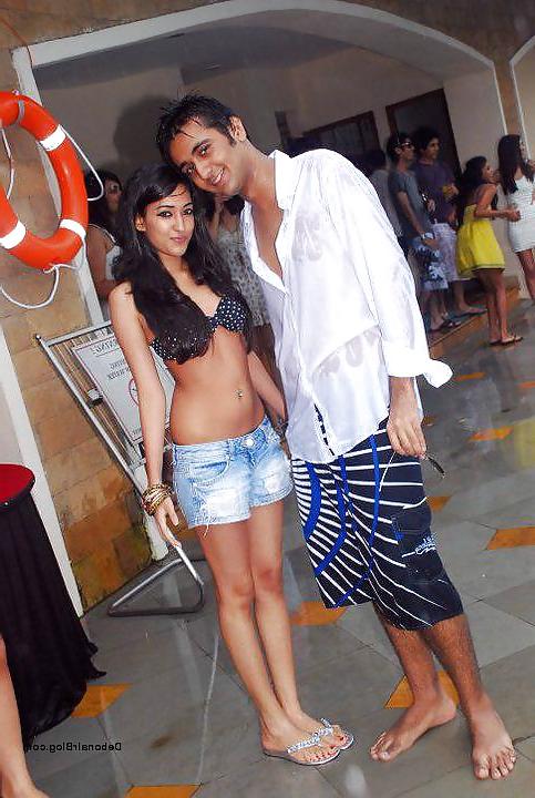 17P Indian Pool Party
