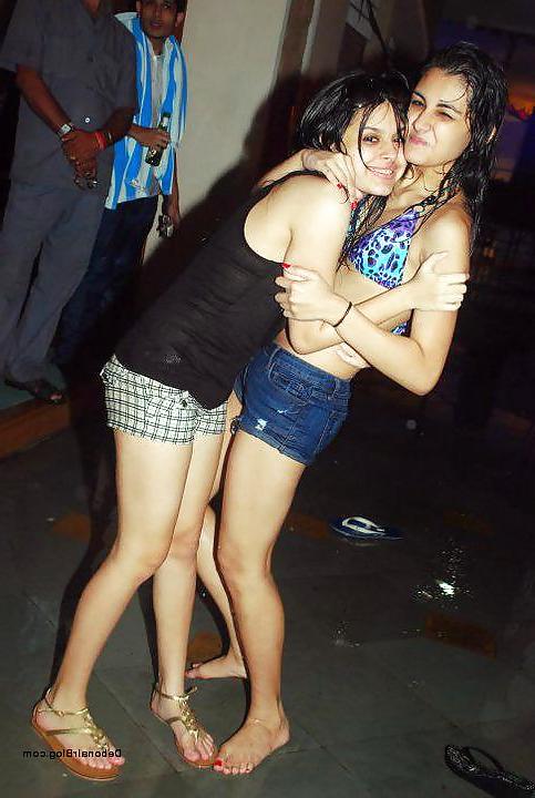 17P Indian Pool Party