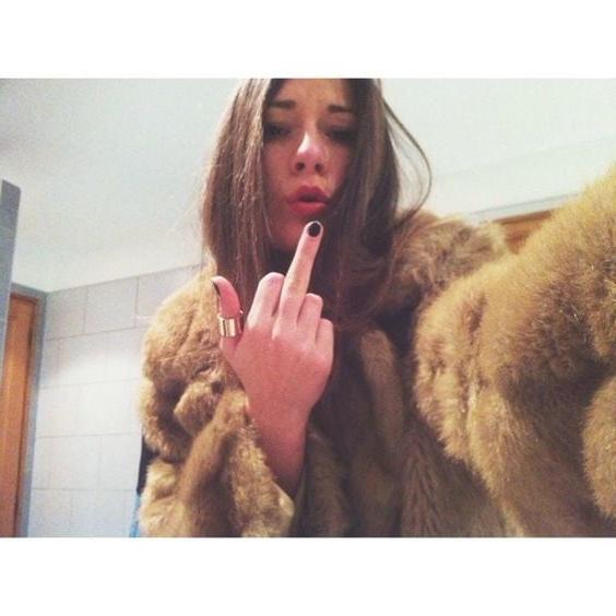 25P woman in fur coat 23