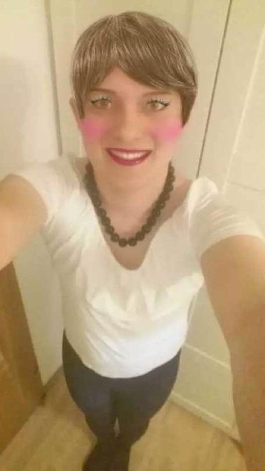9P Sissy sofie bee 2