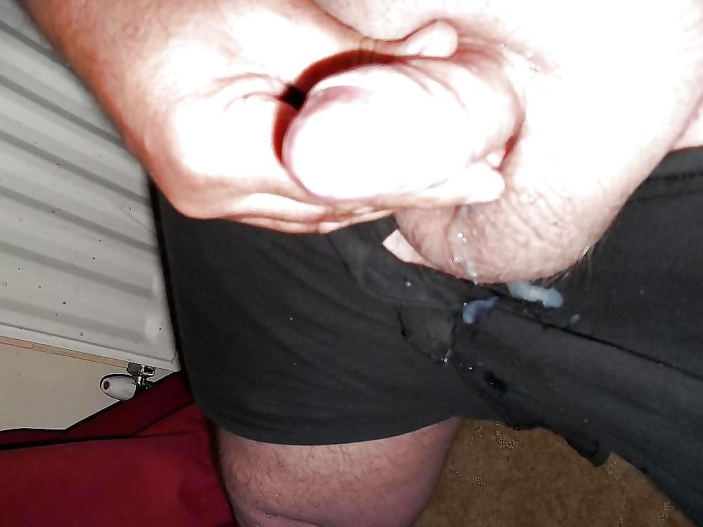 8P HAVE A LOOK AT MY COCK SLUTDEB SLAVE 